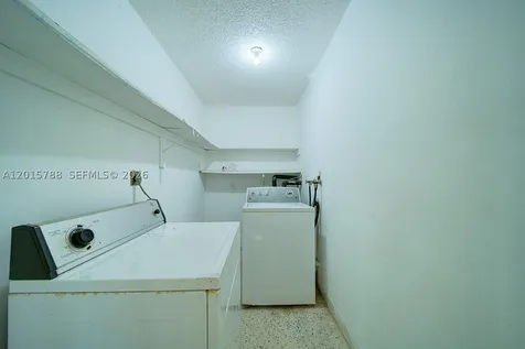 7358 - 7360 SW 23rd Street Miami FL 33155