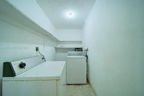 7358 - 7360 SW 23rd Street Miami FL 33155