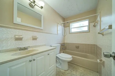 7358 - 7360 SW 23rd Street Miami FL 33155