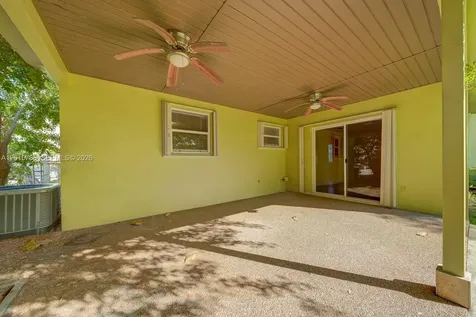 7358 - 7360 SW 23rd Street Miami FL 33155