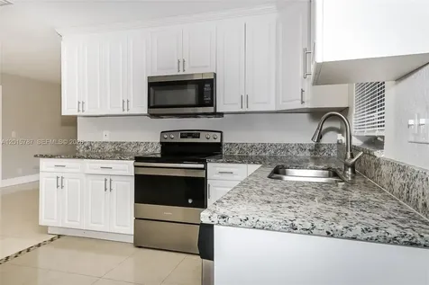 401 Superior Place West Palm Beach FL 33409