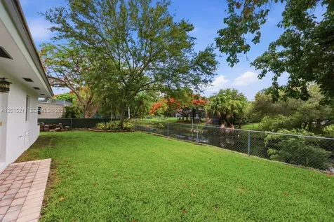 13060 SW 70th Avenue Pinecrest FL 33156