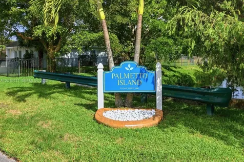 13060 SW 70th Avenue Pinecrest FL 33156