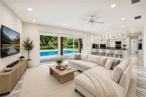 13060 SW 70th Avenue Pinecrest FL 33156