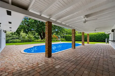 13060 SW 70th Avenue Pinecrest FL 33156