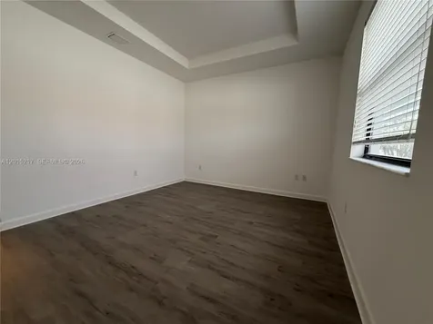 10606 W 33rd Way Hialeah FL 33018