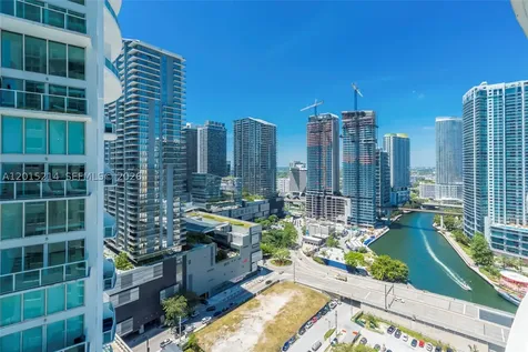 31 SE 5th Street Miami FL 33131