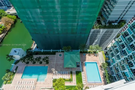 31 SE 5th Street Miami FL 33131