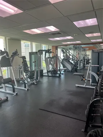 31 SE 5th Street Miami FL 33131
