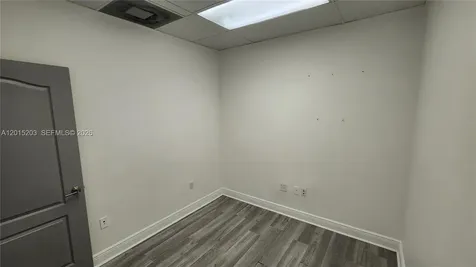 7766 NW 46th Street Doral FL 33166