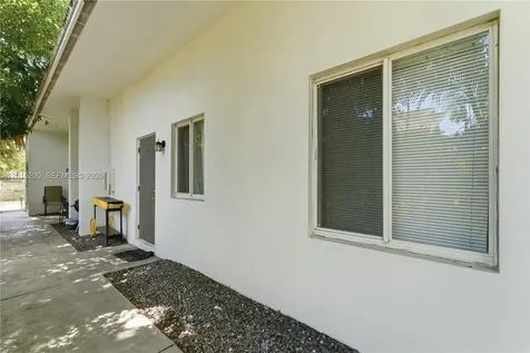 830 SE 14th Street Fort Lauderdale FL 33316