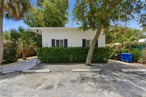 830 SE 14th Street Fort Lauderdale FL 33316