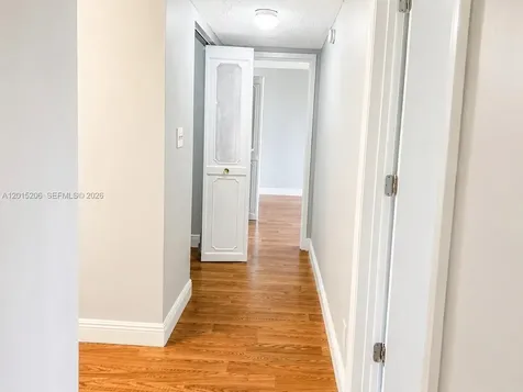17011 N Bay Road Sunny Isles Beach FL 33160
