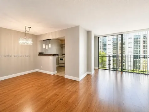 17011 N Bay Road Sunny Isles Beach FL 33160