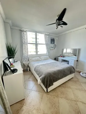 625 Casa Loma Boulevard Boynton Beach FL 33435