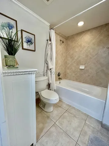 625 Casa Loma Boulevard Boynton Beach FL 33435