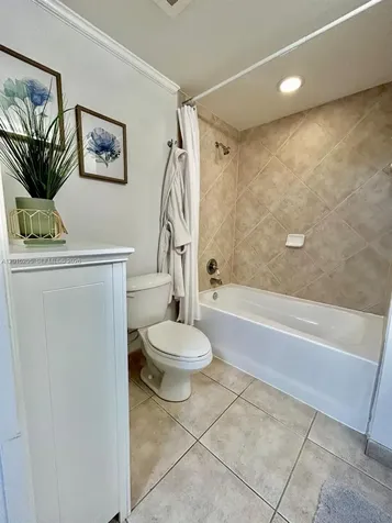 625 Casa Loma Boulevard Boynton Beach FL 33435