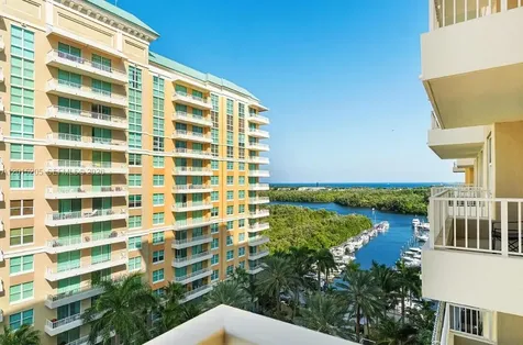 625 Casa Loma Boulevard Boynton Beach FL 33435