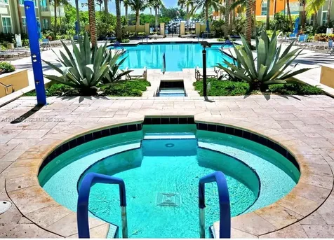 625 Casa Loma Boulevard Boynton Beach FL 33435