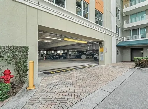 625 Casa Loma Boulevard Boynton Beach FL 33435