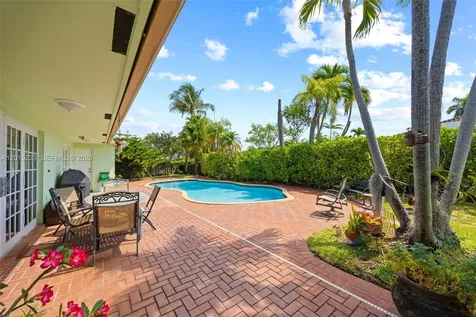 21141 NE 21st Court Miami FL 33179