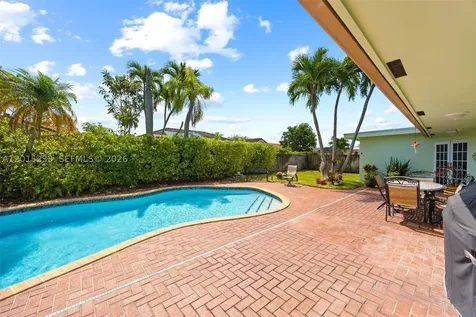 21141 NE 21st Court Miami FL 33179