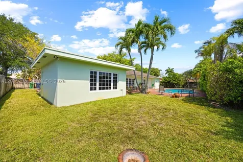21141 NE 21st Court Miami FL 33179