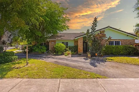 21141 NE 21st Court Miami FL 33179