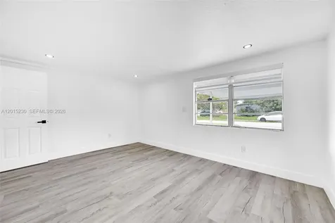 12621 NW 22nd Court Miami FL 33167