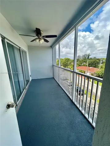 215 SE 3rd Avenue Hallandale Beach FL 33009