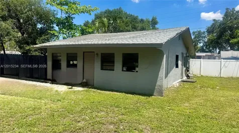 6123 Call Street Hollywood FL 33024