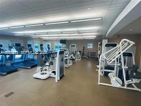 20000 E Country Club Drive Aventura FL 33180