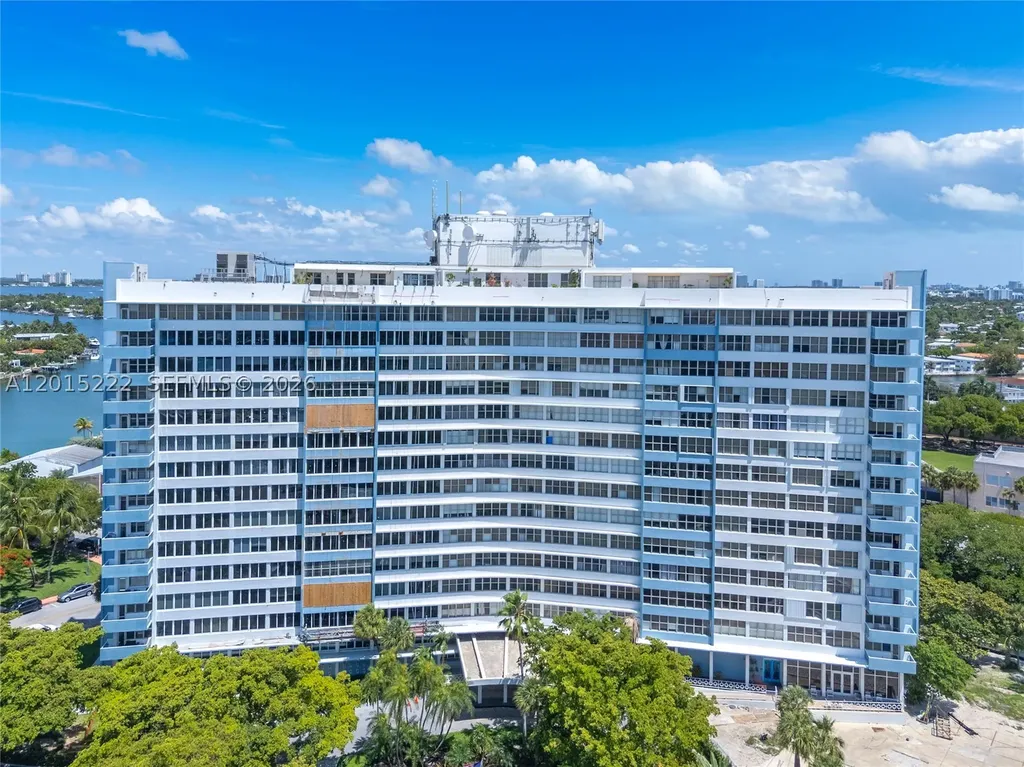 7441 Wayne Avenue Miami Beach FL 33141