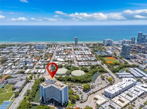 7441 Wayne Avenue Miami Beach FL 33141