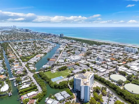 7441 Wayne Avenue Miami Beach FL 33141
