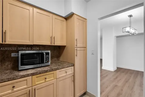 7441 Wayne Avenue Miami Beach FL 33141