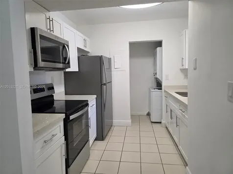 556 NW 114th Avenue Sweetwater FL 33172