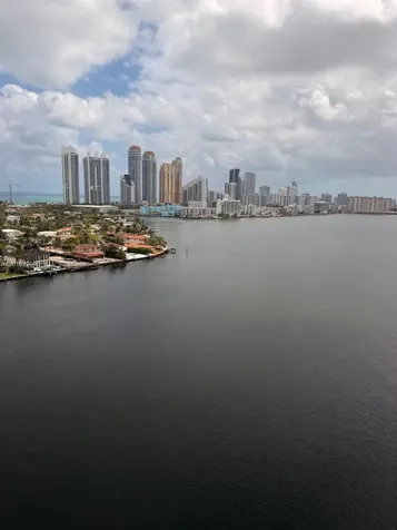 19101 NE 36th Court Aventura FL 33180