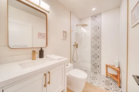 77 Gables Boulevard Weston FL 33326