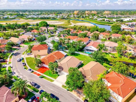 77 Gables Boulevard Weston FL 33326