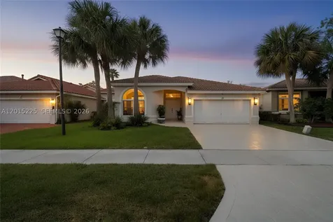 77 Gables Boulevard Weston FL 33326
