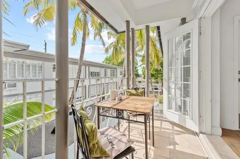 301 86th Street Miami Beach FL 33141