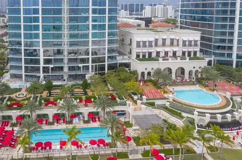 17901 Collins Avenue Sunny Isles Beach FL 33160