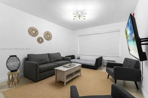 301 86th Street Miami Beach FL 33141