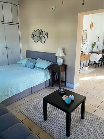 1678 SW 11th Street Miami FL 33135