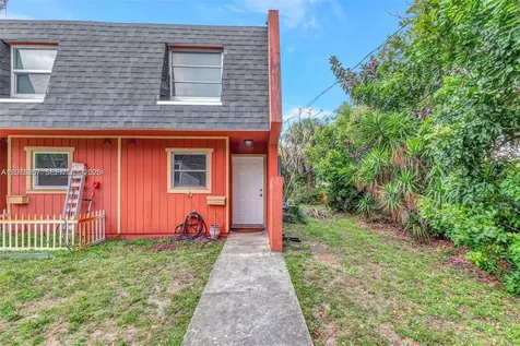 6141 SW 42nd Court Davie FL 33314