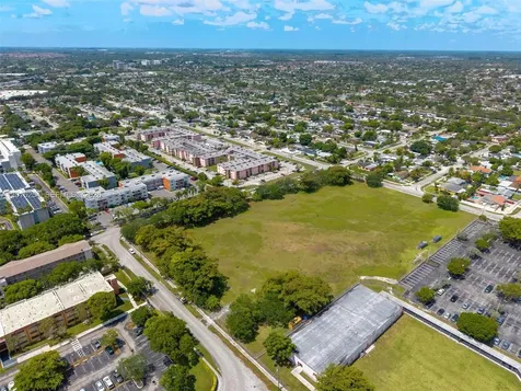 11301 SW 200th Street Miami FL 33157