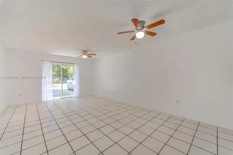 11301 SW 200th Street Miami FL 33157