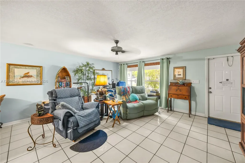 3664 Everglades Road Palm Beach Gardens FL 33410