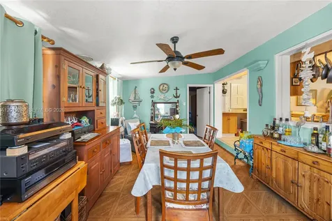 3664 Everglades Road Palm Beach Gardens FL 33410